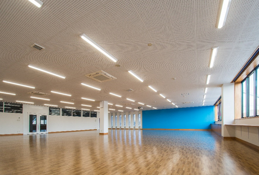 第4工場2階にある大ホール