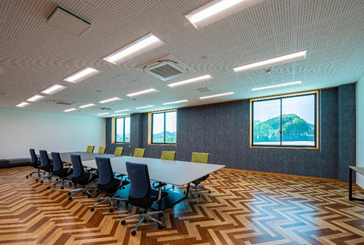 第5工場2階にある会議室A